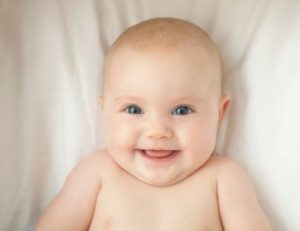 5 saker du aldrig ska göra mot din bebis