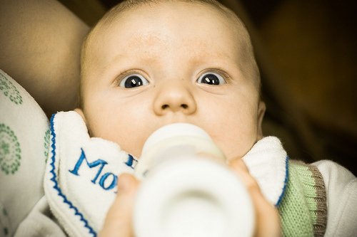 Laktosintolerans hos bebisar och dess symptom