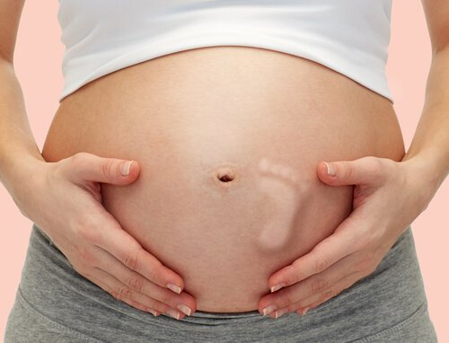 Hur ofta bör du känna din bebis under graviditeten?