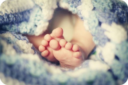 Tips för att besöka en nyfödd bebis