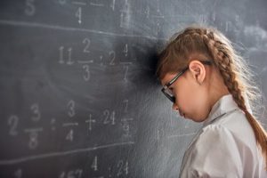 Orsaker till att barn misslyckas i skolan