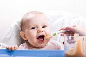 Hälsosamma recept för bebisar på 9 till 12 månader
