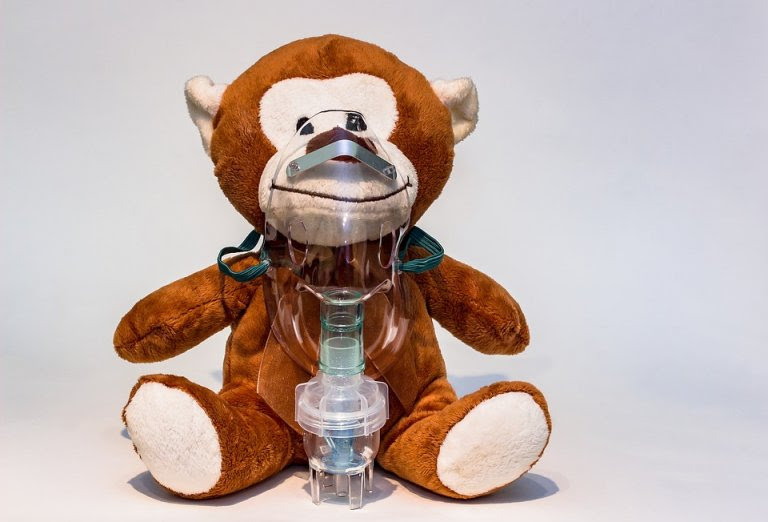 Nalle med inhalator