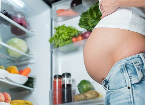 4 skäl att inte vara hungrig under graviditeten