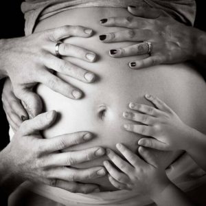 Lagar som sätter en mammas integritet i fara