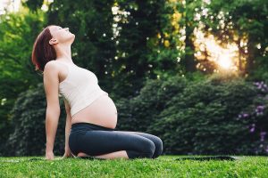 Att vara gravid på sommaren - 7 tips som underlättar!
