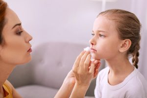 Hur man kan behandla och förebygga näsblod hos barn