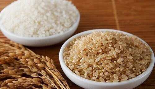 skålar med ris