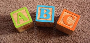 Vad påverkar språkutvecklingen?