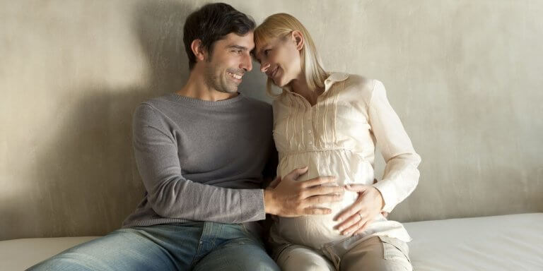 Couvadesyndromet: Män kan dela symtom med sin gravida partner