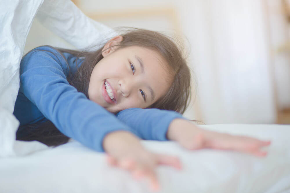 Hur kan du hjälpa ditt barn att vakna på gott humör?
