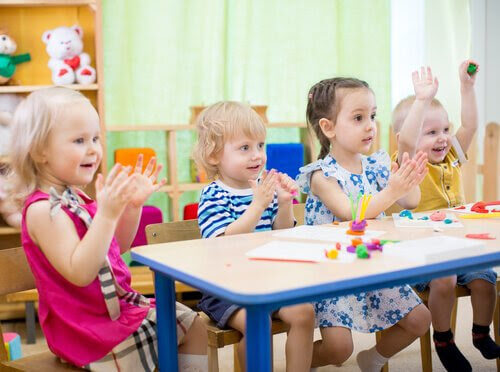 Råd för att hjälpa ditt barn att anpassa sig till förskolan
