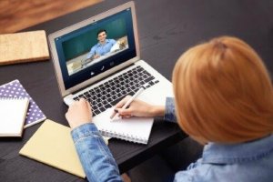 Distansutbildning: Fördelar och nackdelar