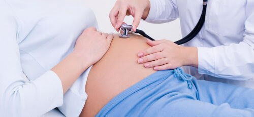 stetoskop mot gravid mage