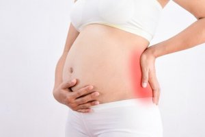 Möjliga orsaker till buksmärtor under graviditeten