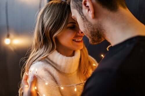 Intimt romantiskt par