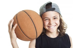 Fördelar med att spela basket för barn
