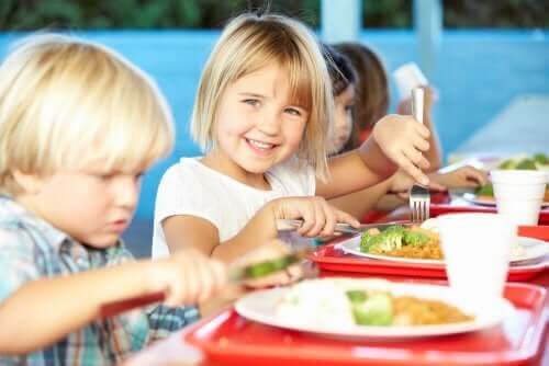 Allt om skolmaten och näring