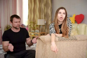 Strikta föräldrar, upproriska barn