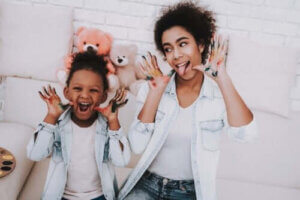 Barnflickans roll i att uppfostra barn