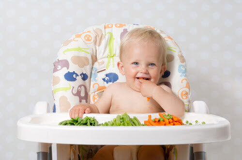 baby som vill äta mer grönsaker