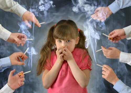 Varning: Effekterna av tobak på barn