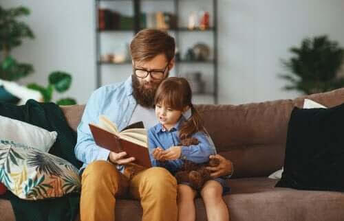Johann Heinrich Pestalozzis idéer om utbildning: pappa läser för dotter
