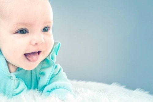 Varför imiterar barn allt de ser?