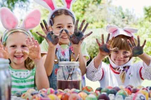 fira påsk med barn