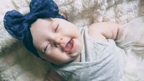 flicka med Downs syndrom