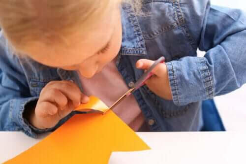 Hur korsad lateralitet påverkar prestationer i skolan