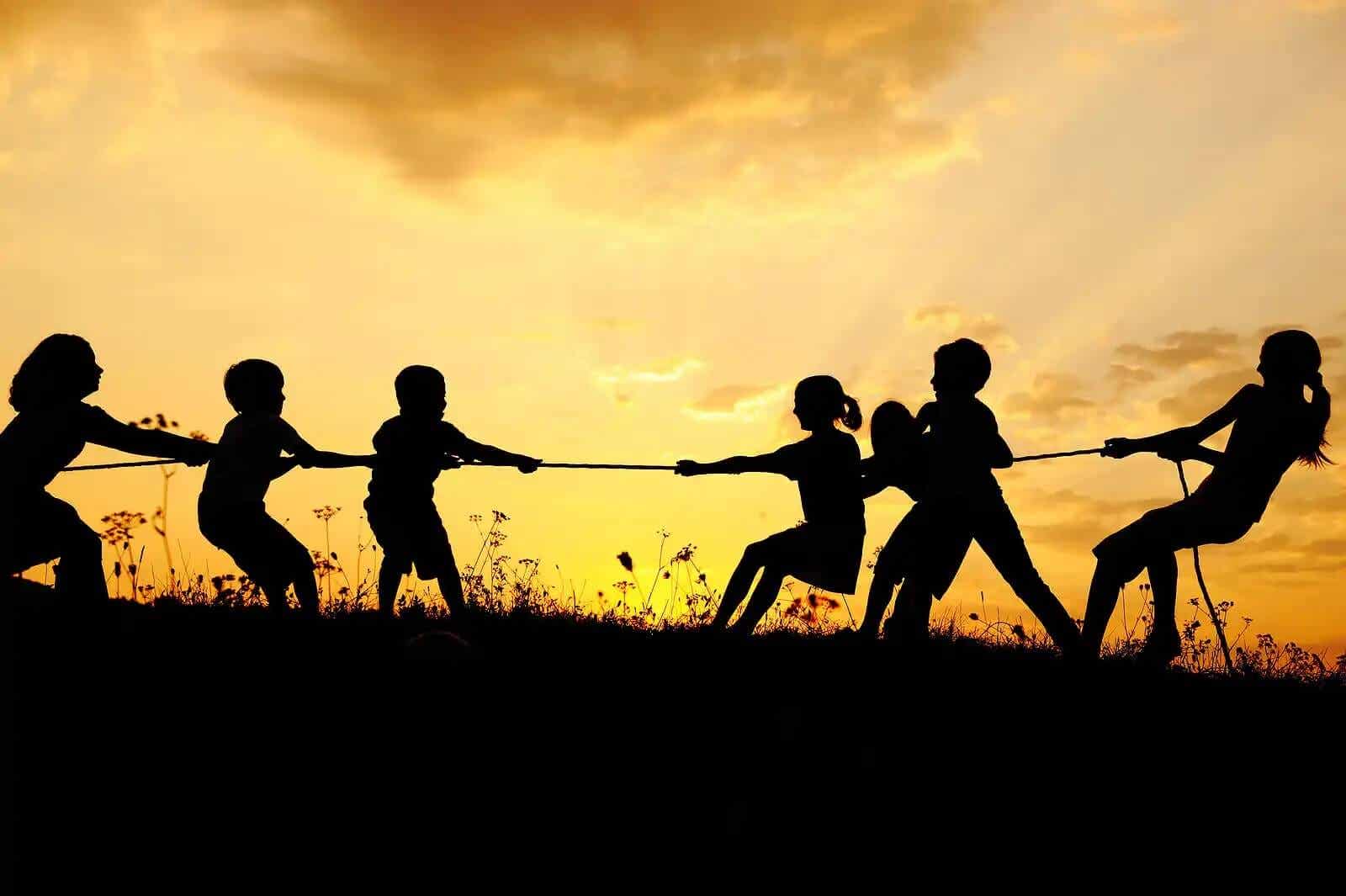 dragkamp är en bra lek på barnkalas