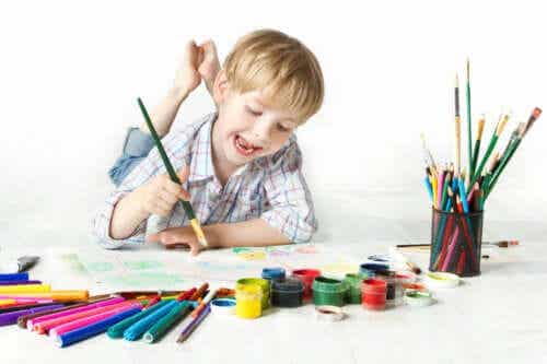 låda för starka känslor: pojke målar