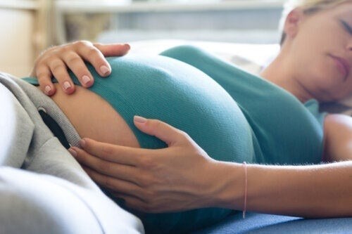 Sömn under graviditeten: trimester efter trimester