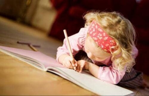 Att lära barn att läsa och skriva enligt Maria Montessori