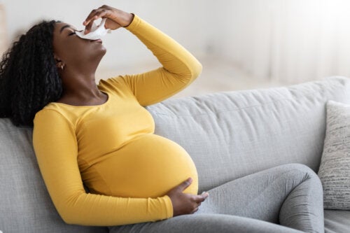 Varför du drabbas av näsblod under graviditeten