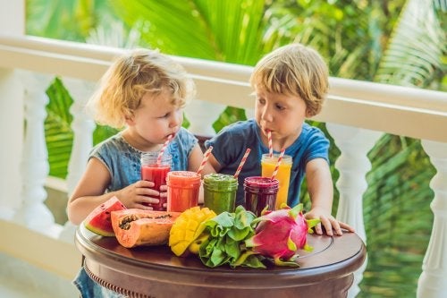 10 fruktsmoothies för barn