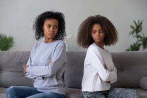 8 misstag som hindrar dig från att få kontakt med din tonåring