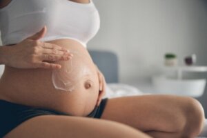Naturlig kosmetika för gravida kvinnor