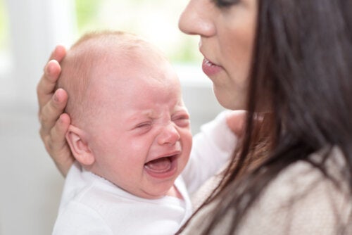 Hur håller man sig lugn när bebisen gråter?
