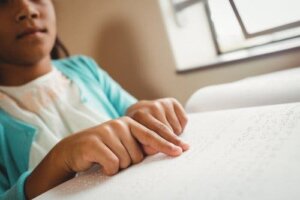 Anpassning av material för elever med synnedsättning
