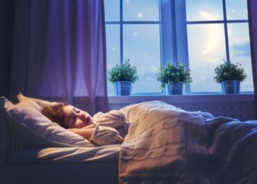 5 tips för att få ditt barn att sova själv