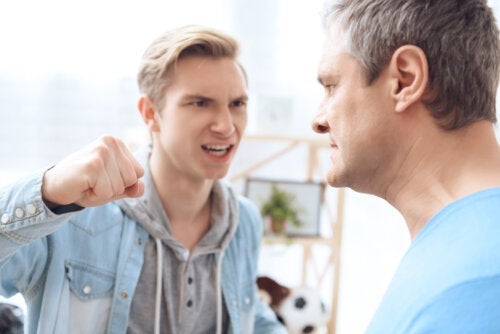 Föräldrar som misshandlas av sina barn: Hur man bör agera
